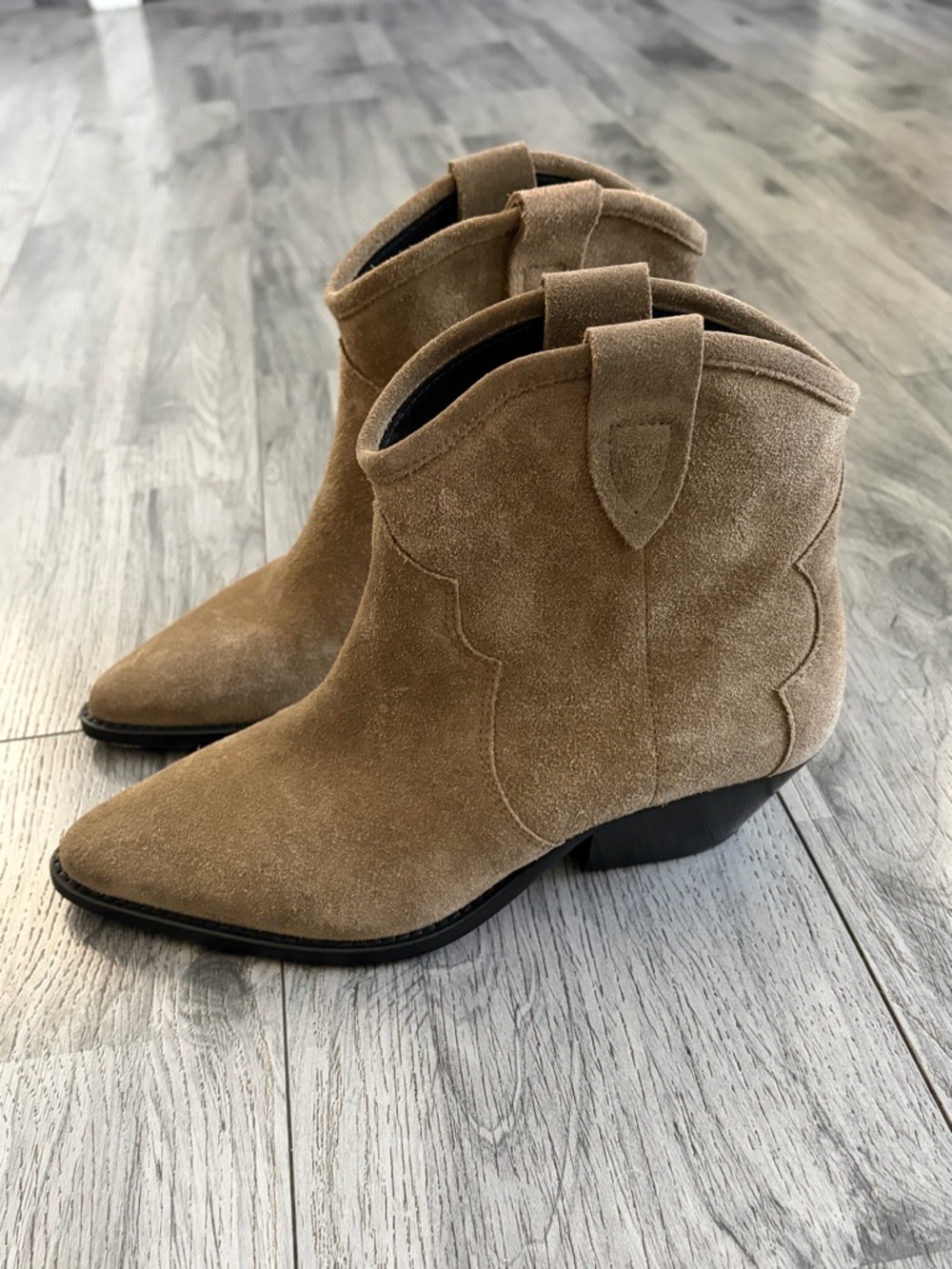 Isabel Marant Dewina Tan Suede Pointed Western Ankle Boots - Picture 4 of 9